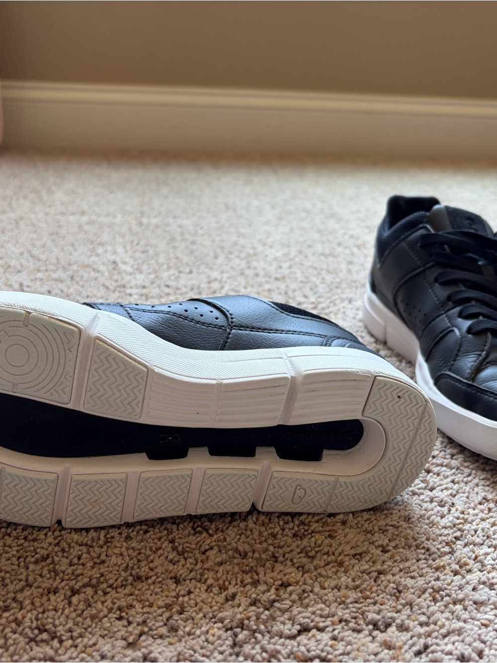 On Running Women's Black Low-Top Athletic Sneakers with White Sole - Picture 2 of 2